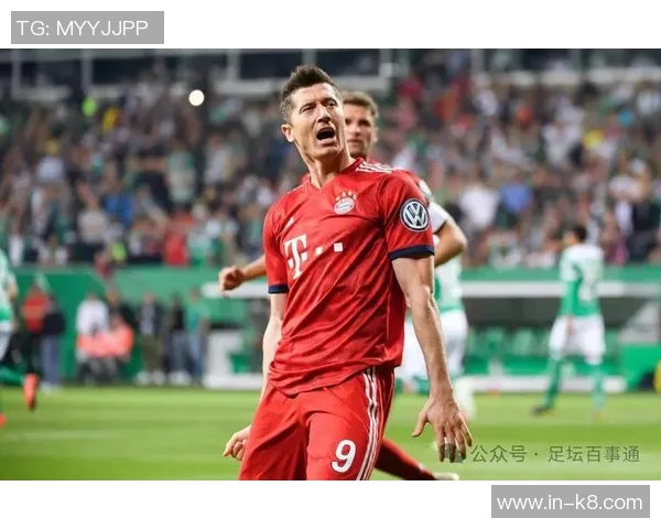 莱万状态回暖仍显挣扎停球失误频繁启动变向困难重重